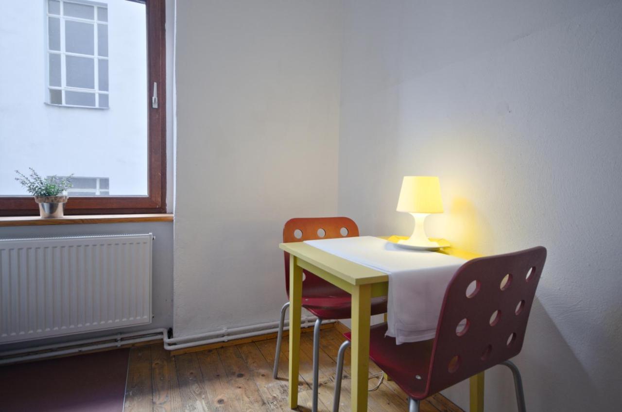 Courtyard Apartament *